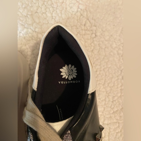 Yellow Box Women's Glitter Black and White Sneakers - Picture 4 of 8